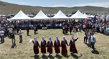 Türkiye'nin en yüksek rakımlı tatlı su gölü Balık Gölü'nde şenlik coşkusu