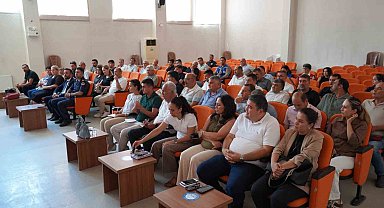 Ula Kaymakamı Ekinci muhtarlarla buluştu