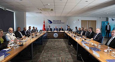 Üniversitelerarası kurul yönetim kurulu toplantısı Düzce'de yapıldı