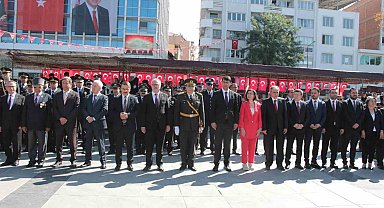Uşak'ta 30 Ağustos Zafer Bayramı coşkuyla kutlandı