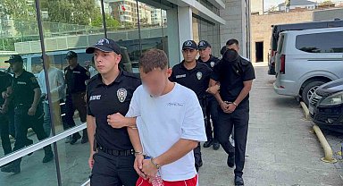 Uyuşturucu operasyonunda gözaltına alınan 4 şüpheli adliyeye sevk edildi