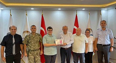 Uzunköprü'de köy okulundan fen lisesine uzanan başarıya tablet ödülü