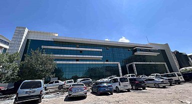 Van Büyükşehir Belediyesinin milyonluk yatırımı yılan hikayesine döndü
