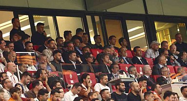Vincenzo Montella, Galatasaray - Çorum FK maçını statta takip etti