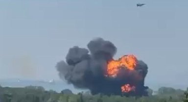 Yalova'da düşen F 16 uçağının pilotu, Yalova Eğitim Araştırma Hastanesi'nde tedavi altına alındı