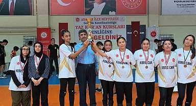 Yaz Kur'an Kursları dolu dolu tamamlandı