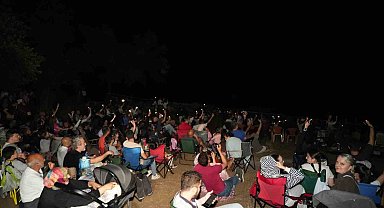 Yenişehir'de binlerce kişi gözlerini gökyüzüne çevirdi