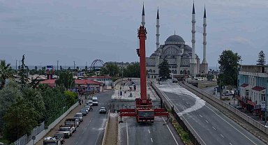 Yıkımı süren Reşadiye Viyadüğü'nde ilk beton blok sökülerek alındı
