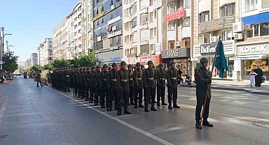 Zafer provası gerçeğini aratmadı