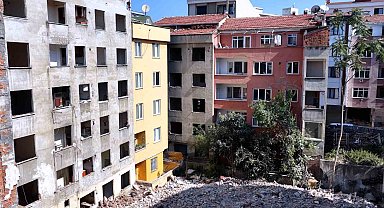 Zeytinburnu sokaklarında yarısı bizden etkisi