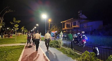 Adıyaman'da asayiş uygulamasında 2 aranan şahıs yakalandı