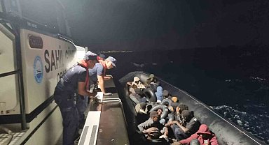 Aydın açıklarında 22 düzensiz göçmen yakalandı