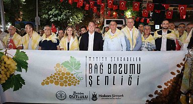 Bağ Bozumu coşkusu kortejle taçlandı