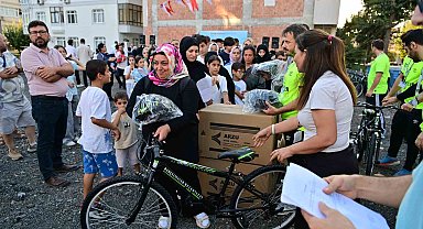Bahçelievler'de 100 çocuğa bisiklet dağıtım töreni