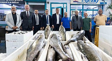 Başkan Tugay, sezonun ilk mezadına katıldı