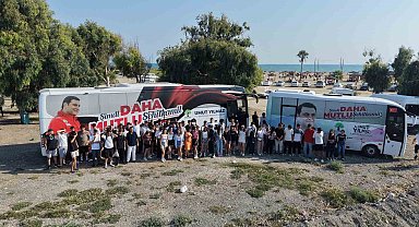 Başkan Yılmaz'dan binlerce öğrenciye unutulmaz yaz hediyesi