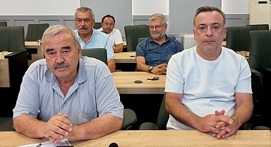 Başkanlık seçiminde CHP'nin adayına 'Boş' oy atan Gündüz, AK Parti'ye geçti