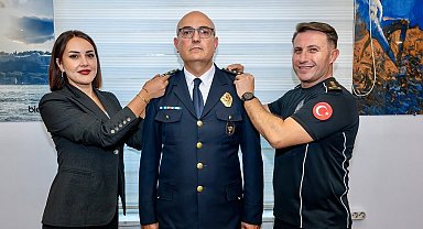 Bilecik'te bir üst rütbeye terfi eden müdürlere törenler rütbeleri takıldı