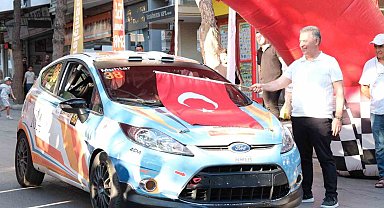 Buharkent'te yarış, 'seremonik start' ile başladı