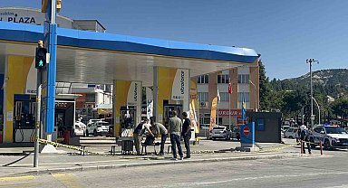 Burdur'da şüpheli çanta fünye ile patlatıldı