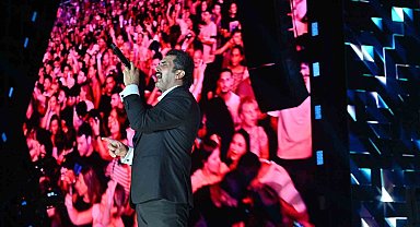 Çanakkale Kültür Yolu Festivali'nin müzik maratonu Bayhan'la son buldu