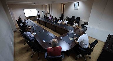 Denizli Büyükşehirde eğitim mesaisi hız kesmiyor