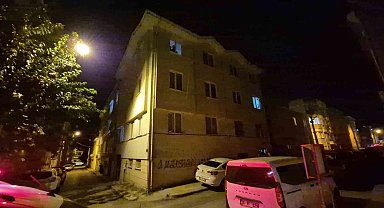 Eskişehir'de 2'nci kattan düşen kişi yaralandı