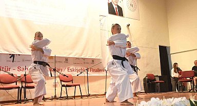 Eskişehir'de Gençlik Yaz Kulübü Kapanış Şenliği düzenlendi