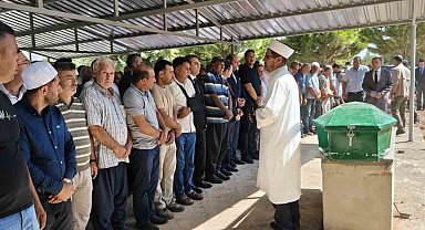 Feribot faciasında hayatını kaybeden Hüseyin Özdemir, Silifke'de toprağa verildi