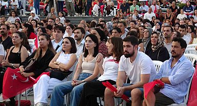 Filenin Sultanları'nın final heyecanı Kartal'da meydanlara taşındı