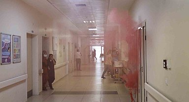 Hastanede gerçeği aratmayan yangın tatbikatı