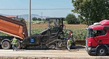 İncirliova'da yol yenileme çalışmaları devam ediyor