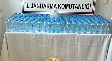 İzmir jandarmasından asayiş denetimi: Binlerce kişi sorgulandı, bin 85 litre etil alkol ele geçirildi