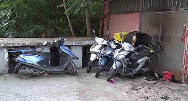 Kadıköy'de motosiklet kundaklama iddiası: 4 motosiklet kullanılamaz hale geldi