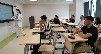 Kartal Belediyesi'nin eğitim desteği meyvelerini verdi