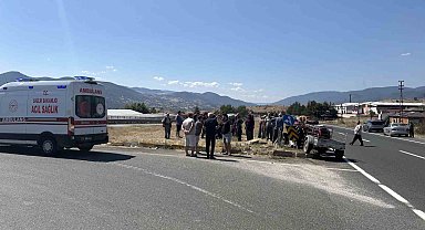 Kastamonu'da traktör ile otomobil çarpıştı: 9 yaralı