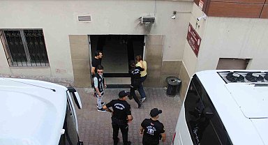 Kayseri'deki yeni nesil suç örgütü operasyonunda gözaltına alınan 32 şüpheli adliyede