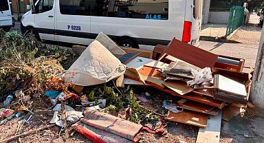 Körfez'de çevreye atık bırakanlar kameraya yakalanıyor