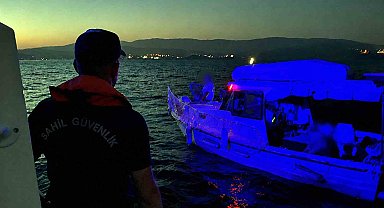 Motor arızası yapan tekne ve içindeki iki kişi kurtarıldı