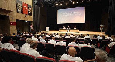 Niğde'de okul servis şoförleri ile istişare toplantısı