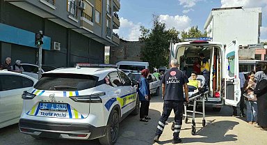 Otomobilin çarptığı 10 yaşındaki çocuk yaralandı