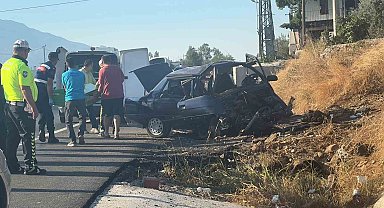 Seydikemer'de otomobil yoldan çıktı: 2 ölü