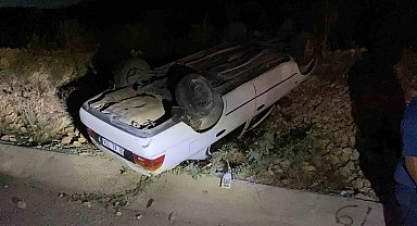 Ters dönen otomobilden sağ çıktı