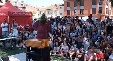 Uluslararası Eskişehir Porsuk Festivali 4'üncü gününde de coşkuyla sürdü