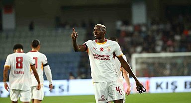 Victor Osimhen bu sezonki 6. golünü kaydetti