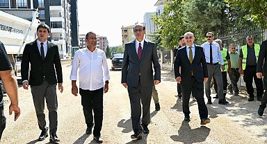 Yeşilyurt'ta asfalt seferberliği sürüyor