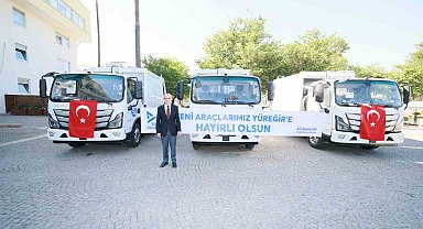 Yüreğir Belediyesi hizmet filosuna 4 yeni araç daha kazandırdı