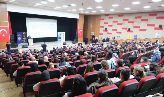 Ağrı'da "En İyi Narkotik Polisi; Anne" Projesi ile uyuşturucuyla mücadele yoğunlaşıyor