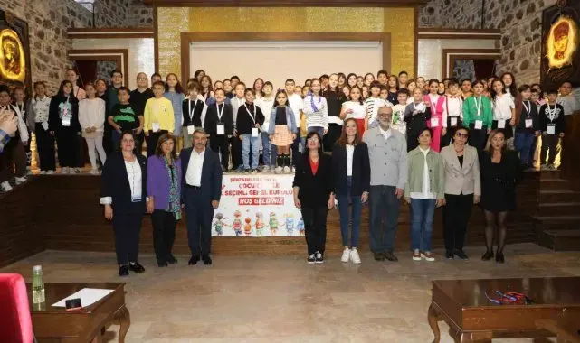 Şehzadeler Kent Konseyi Çocuk Meclisi yürütme kurulunu seçti
