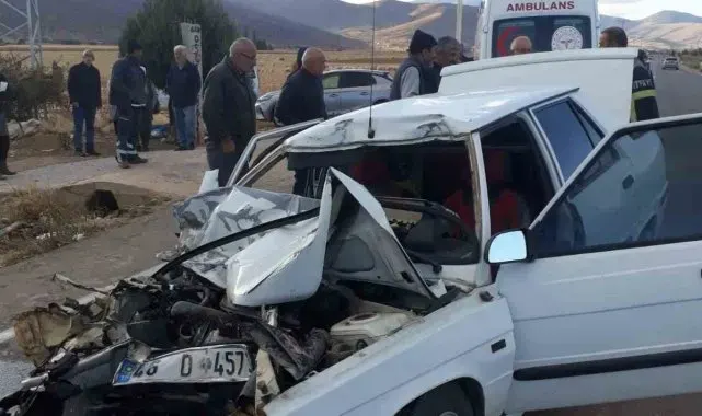 Kahramanmaraş'ta otomobil ile traktör çarpıştı: 1 yaralı